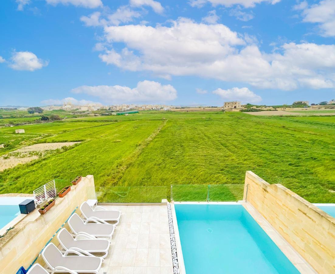 Inni Holiday Home With Infinity Pool Gharb  Exterior photo